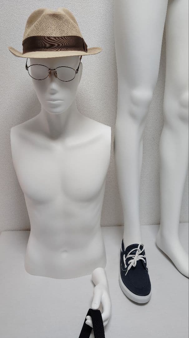 ディスプレイ用紳士マネキン　腰受け　メンズ　直立　FRP　衣装展示　店舗　手作り