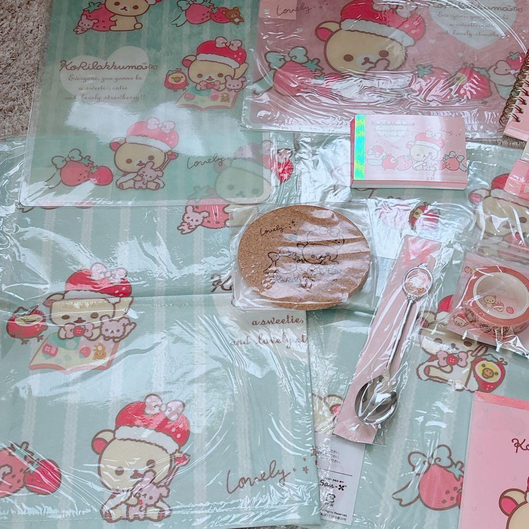 値下げ！入手困難！コリラックマ　いちごになぁれ　メモ帳他　リラックマまとめ売り