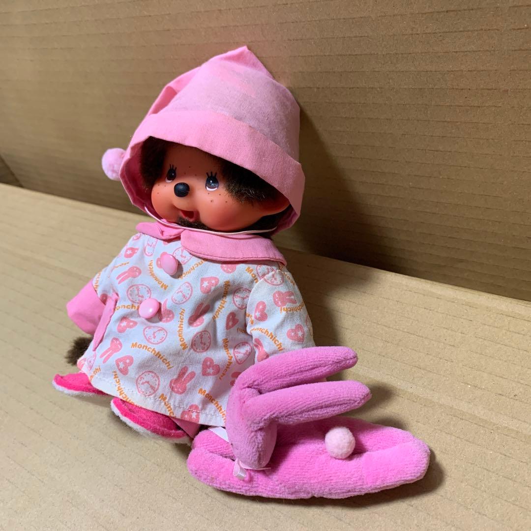 【希少】モンチッチ　女の子　パジャマ　うさちゃんぬいぐるみ　ピンク