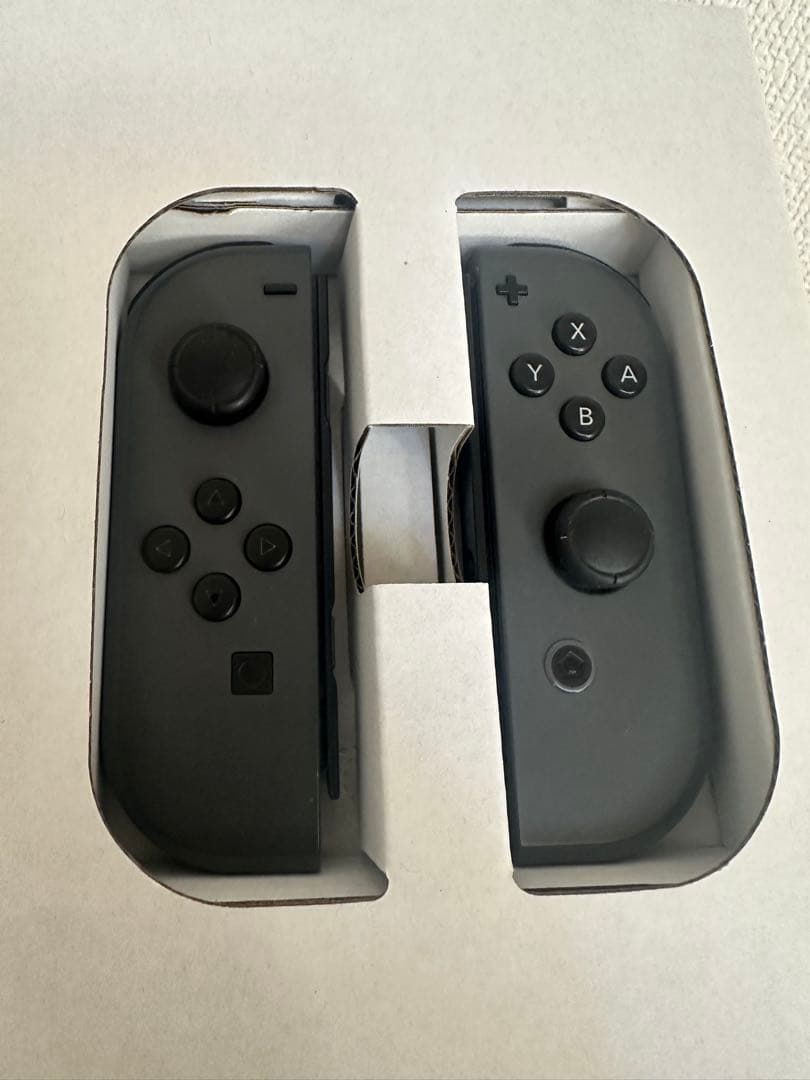 【美品】Nintendo Switch本体　グレー