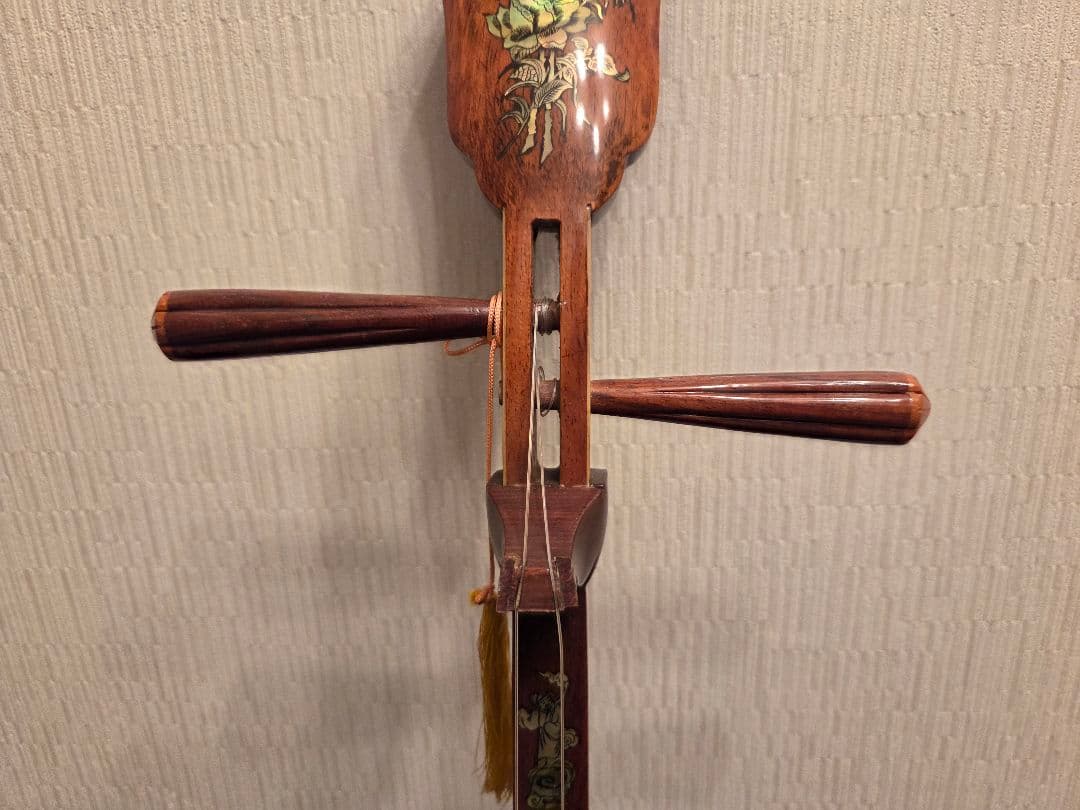 ダン・グエット ベトナム 弦楽器 民族楽器 二弦 月琴