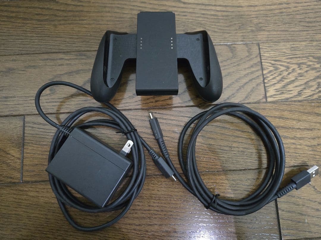 【値段交渉お気軽に】スマブラ版 Nintendo Switch 本体 プロコン付