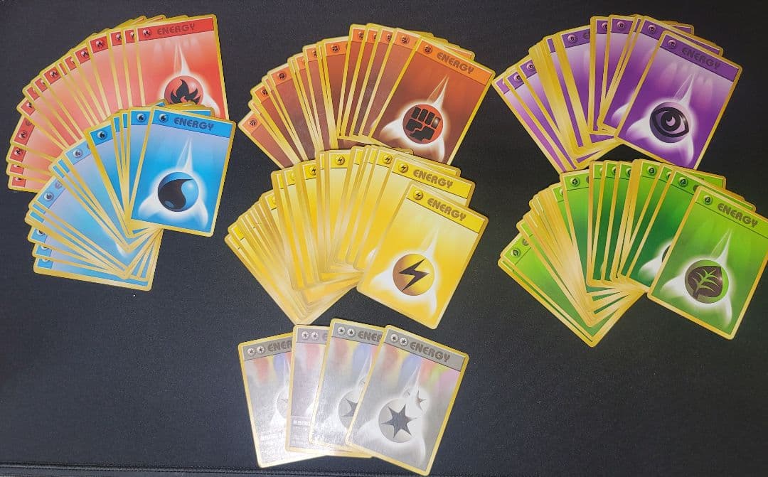 旧ポケモンカード　まとめ売り　約300枚