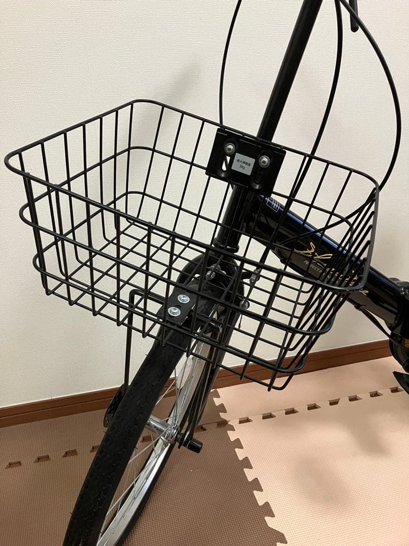 折りたたみ自転車　 20インチ　シマノ　6段変速　ブラック