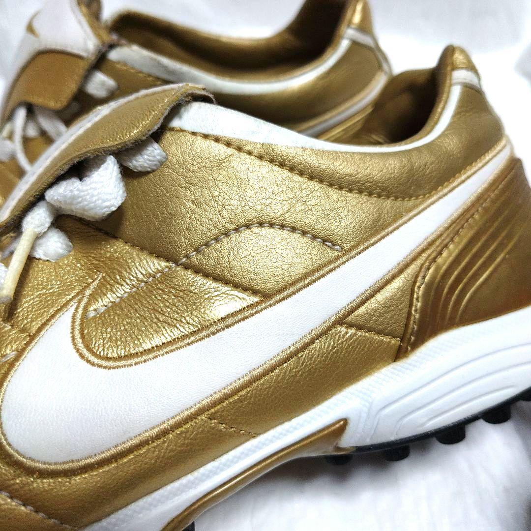 シューズ NIKE TIEMPO MYSTIC TF