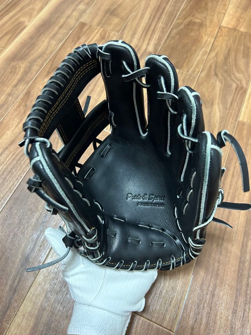 ゼットプロスイステイタス軟式内野手用グローブ