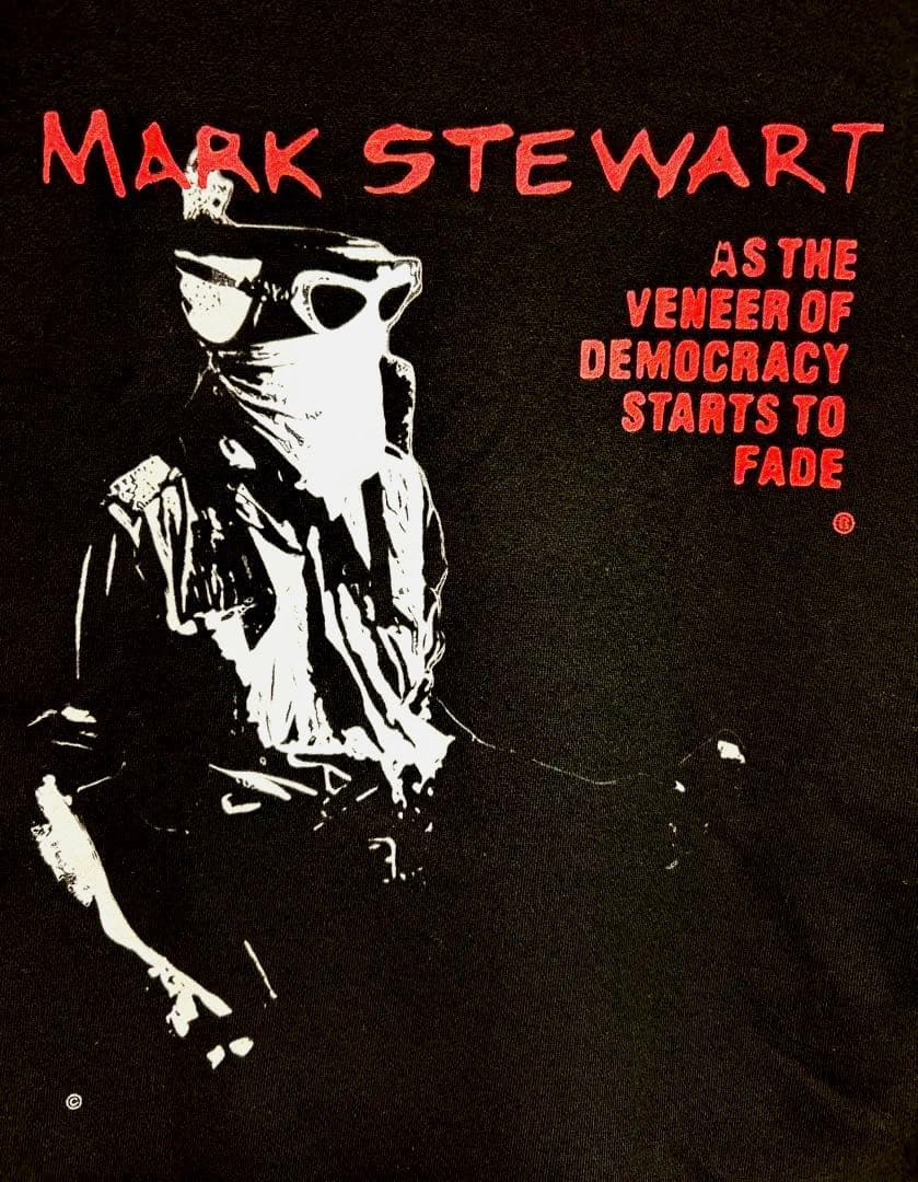 マークスチュワート「As the Veneer of…」パーカー　黒　L