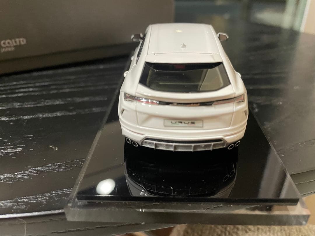 EIDOLON Lamborghini URUS 2017 ホワイト 1/43