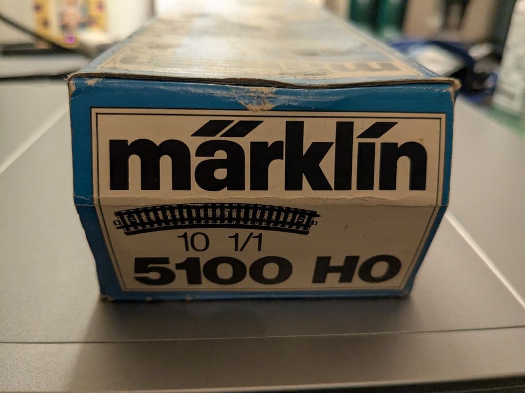 HOゲージ メルクリン蒸気機関車 24 058 レール一箱付き