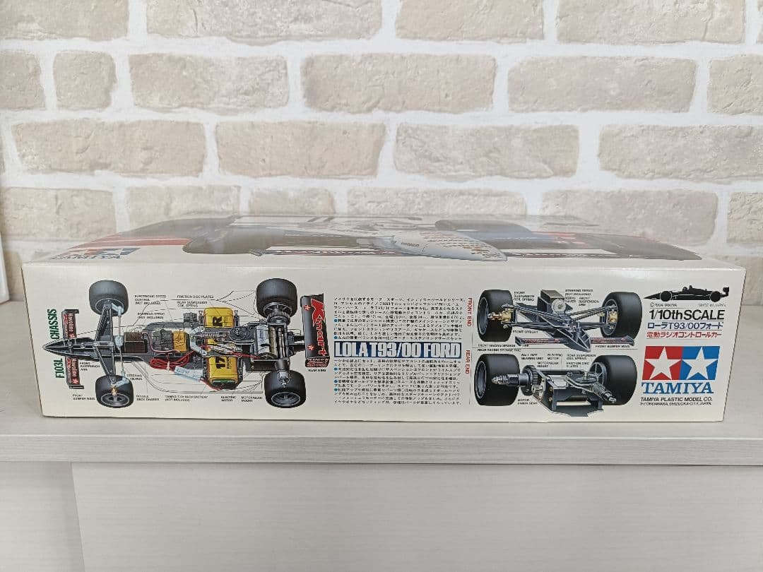 【絶版品】タミヤ 1/10 ローラT93 フォード LOLA T93/00