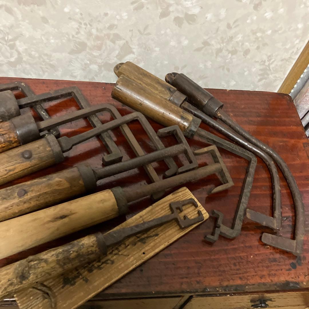 古い蔵戸の「落とし鍵」各種１０点