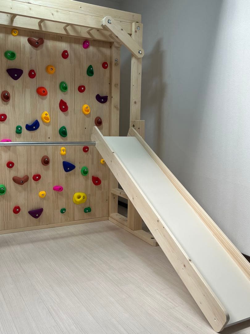 雲梯　室内うんてい　タイプA   木目の綺麗なボルダリング