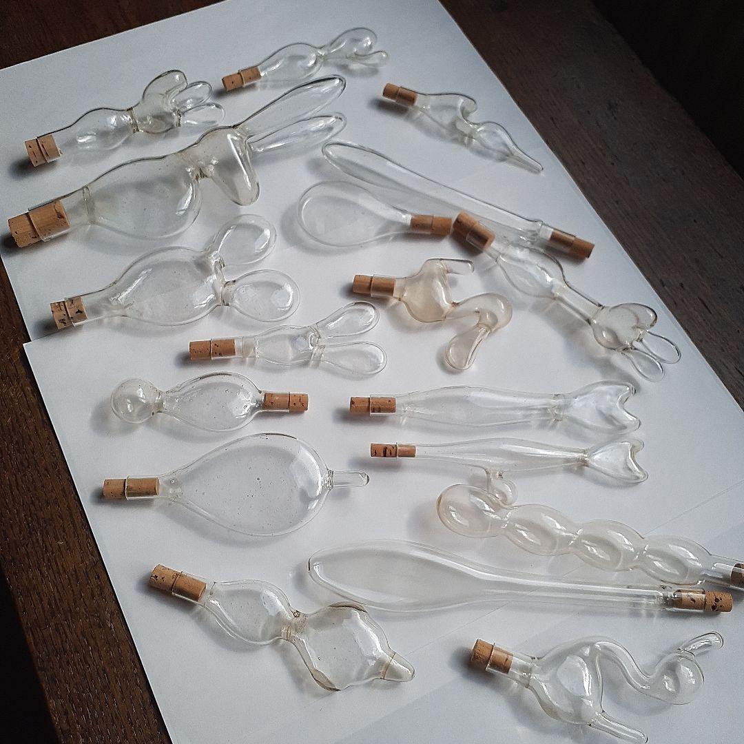 ゴム風船型R　アンティーク硝子　吹きガラス　レトロ雑貨　とろとろガラス