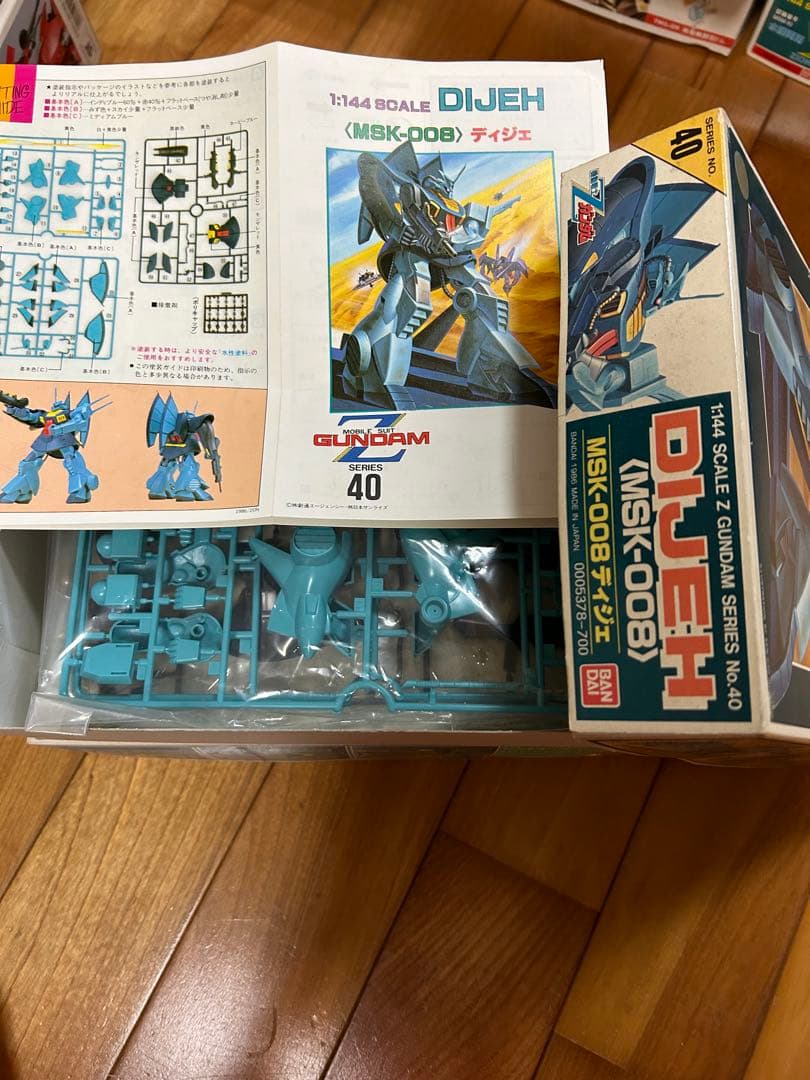 ガンプラセット MSK-008 ディジェ 他