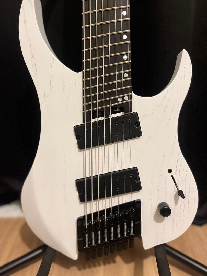 Legator Ghost G8FP  Fall 8弦 ヘッドレスギター