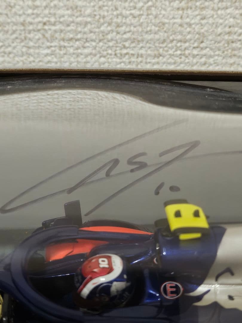 ミニカー MINICHAMPS STR13 1/18