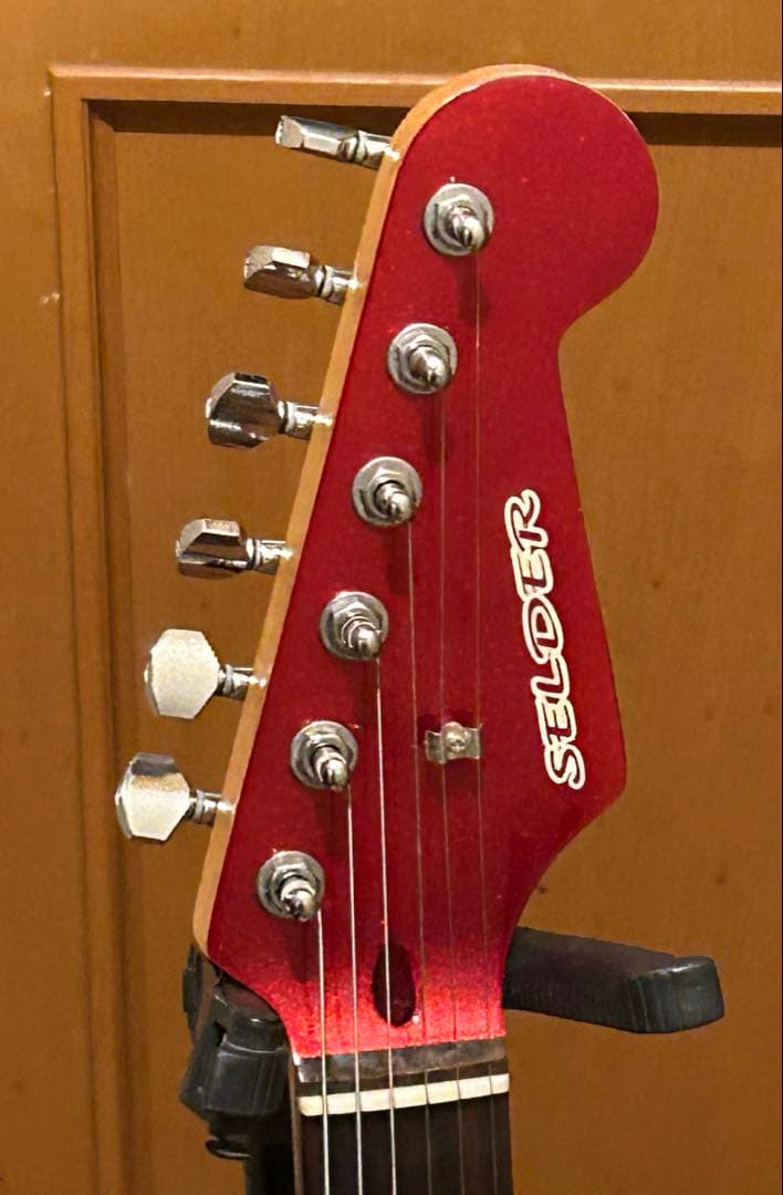 美品☆SELDER ST-16 ストラトタイプ　メタリックレッド　新品弦交換