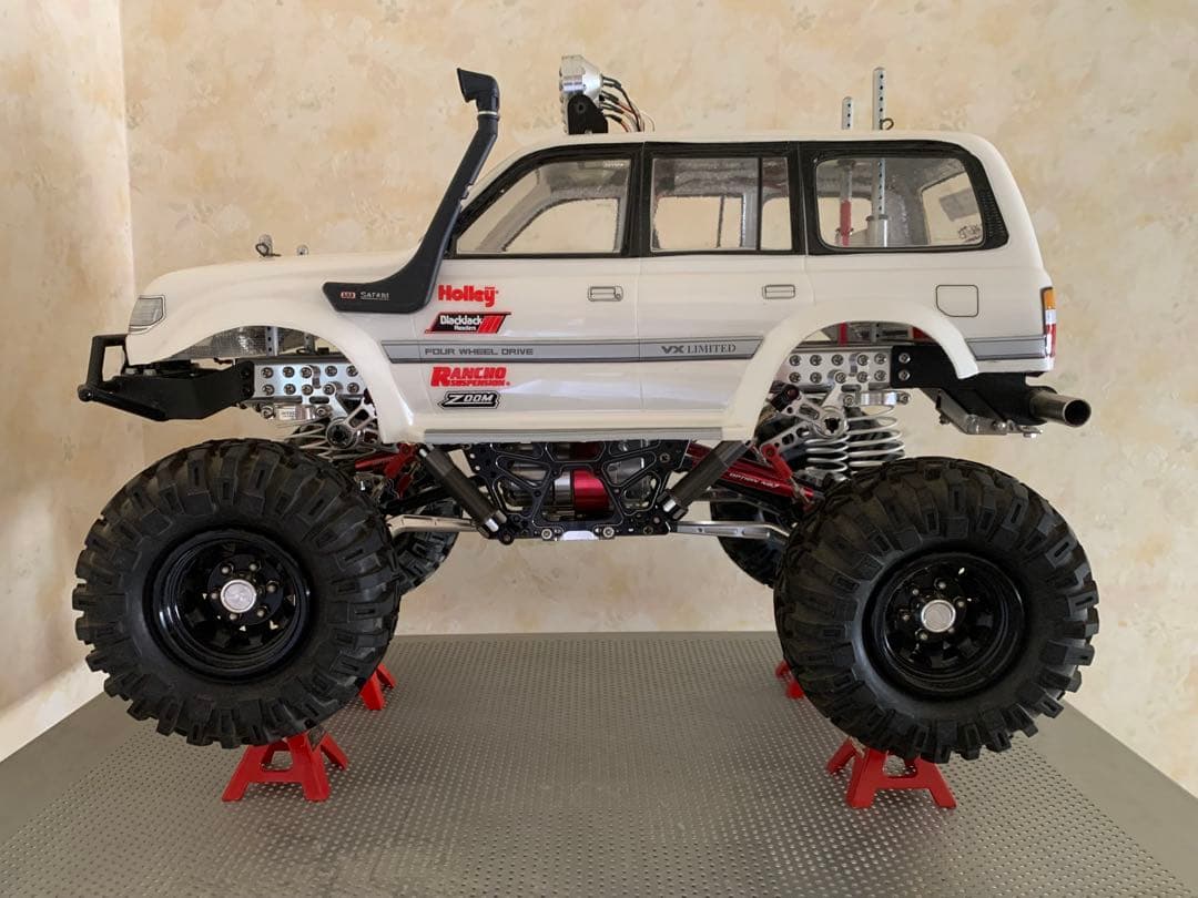 タミヤラジコンCR01フルセット　希少レアパーツカスタムウインチ付きランクル80