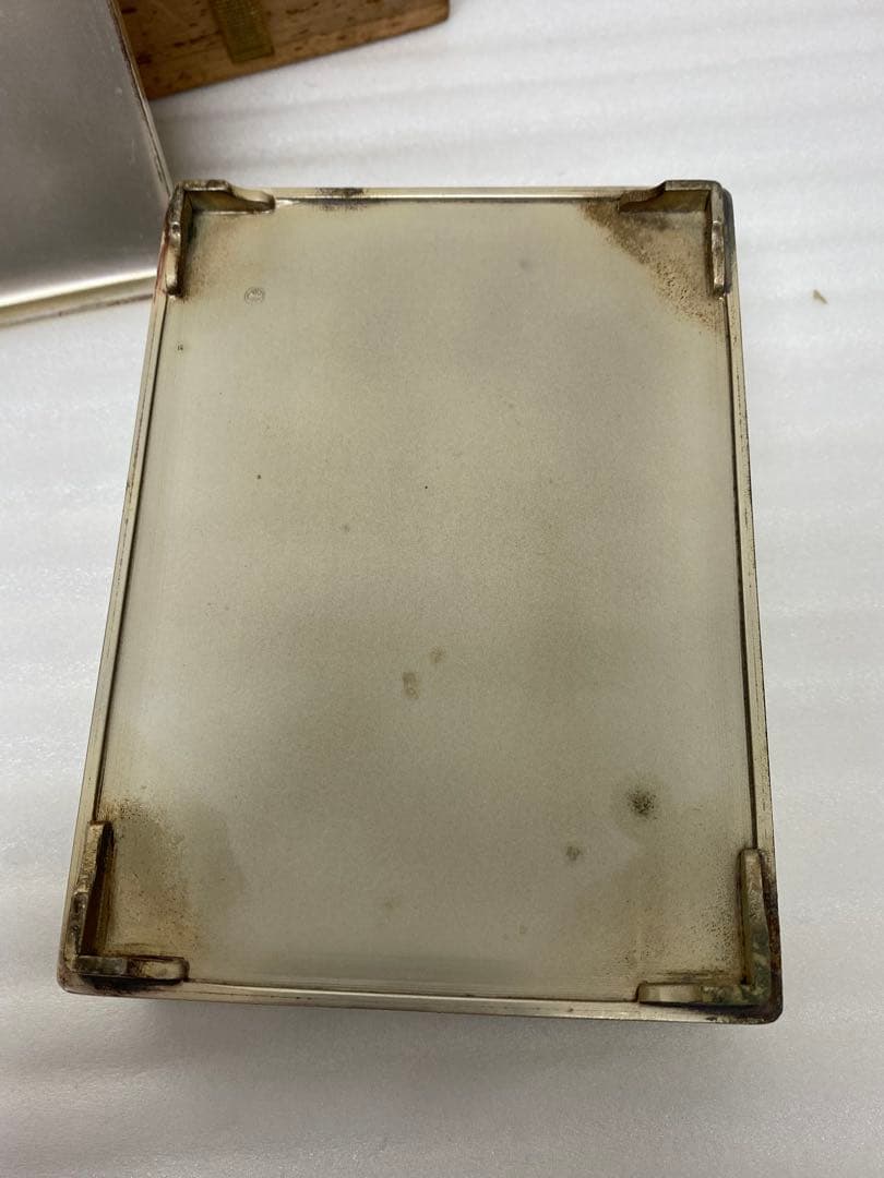 3-3283 小箱・小道具箱　金属工芸品