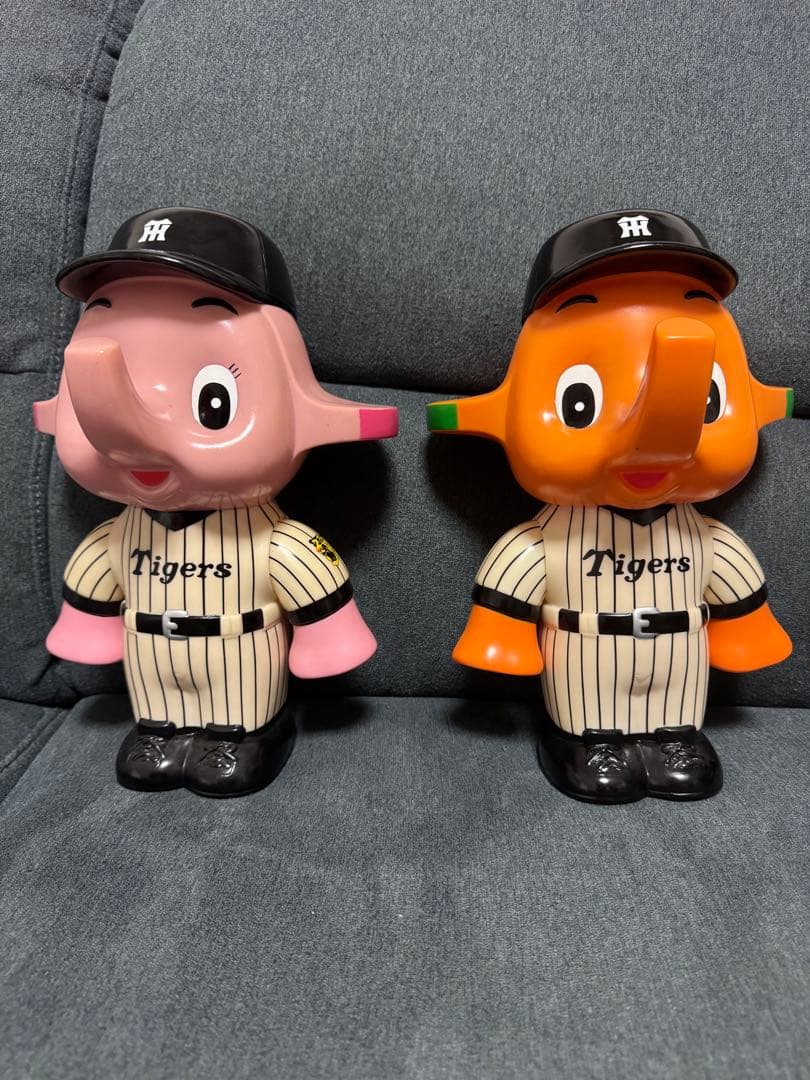SATOちゃん タイガース マスコット フィギュア貯金箱 BIG2体セット 美品