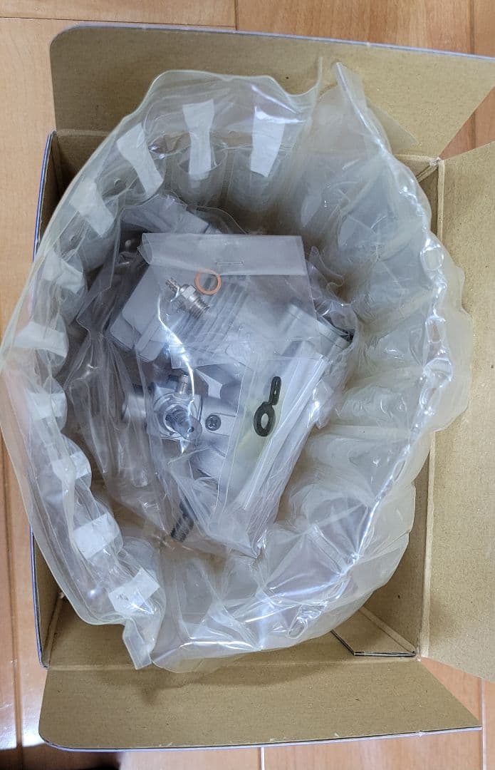 新品未使用　O.S. ENGINE 32SX-H エンジン