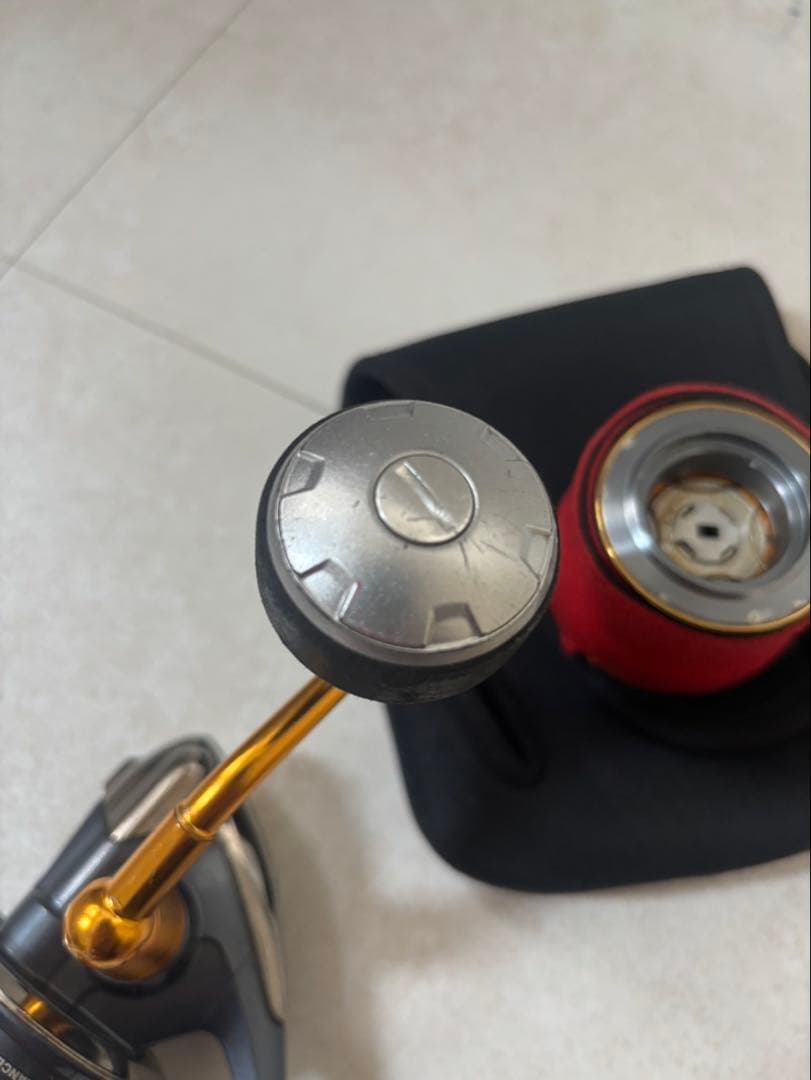 ツインパワー SW4000XG スピニングリール