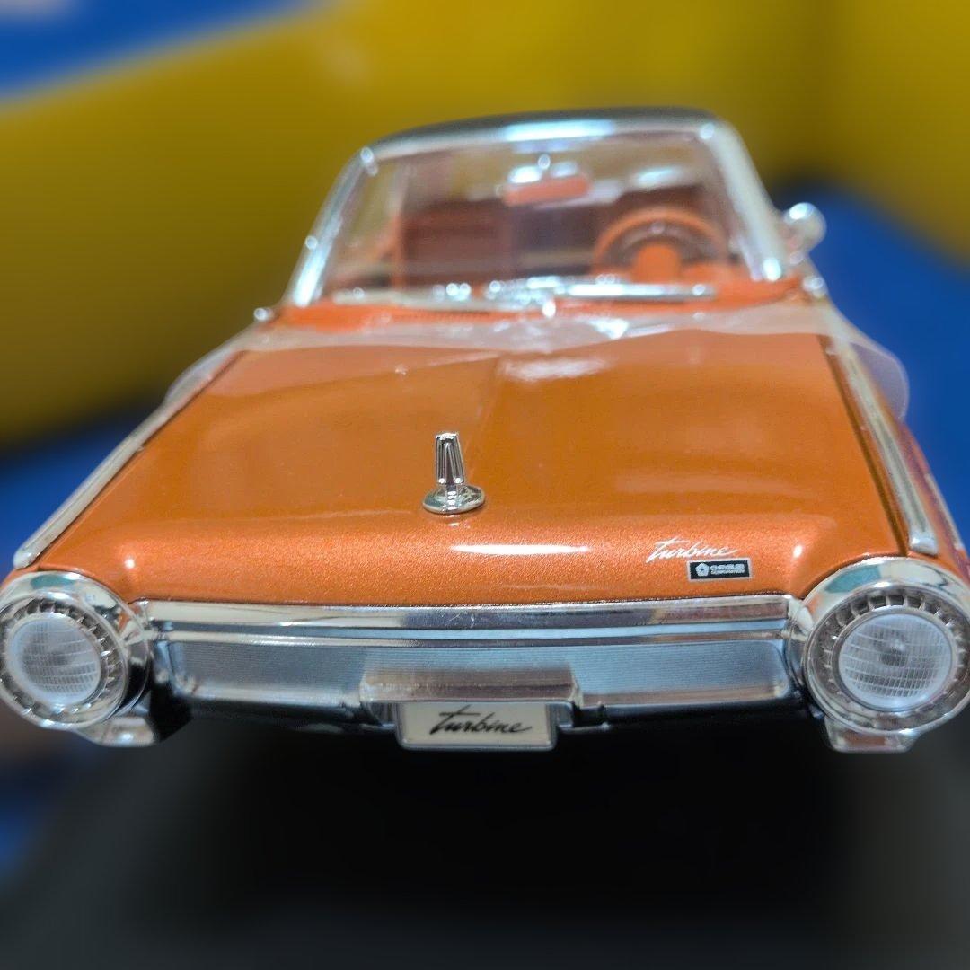 クライスラー ターバイン 1963 1/18 ダイキャストモデル