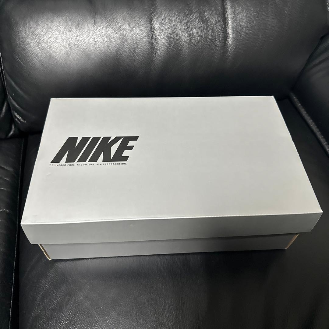 リオネル・メッシ　ネメシス 19.1 サッカー　　スパイク　世界限定　新品