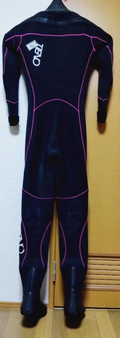 O'Neill 《オニール》ドライスーツ（中古）メンズ ML相当