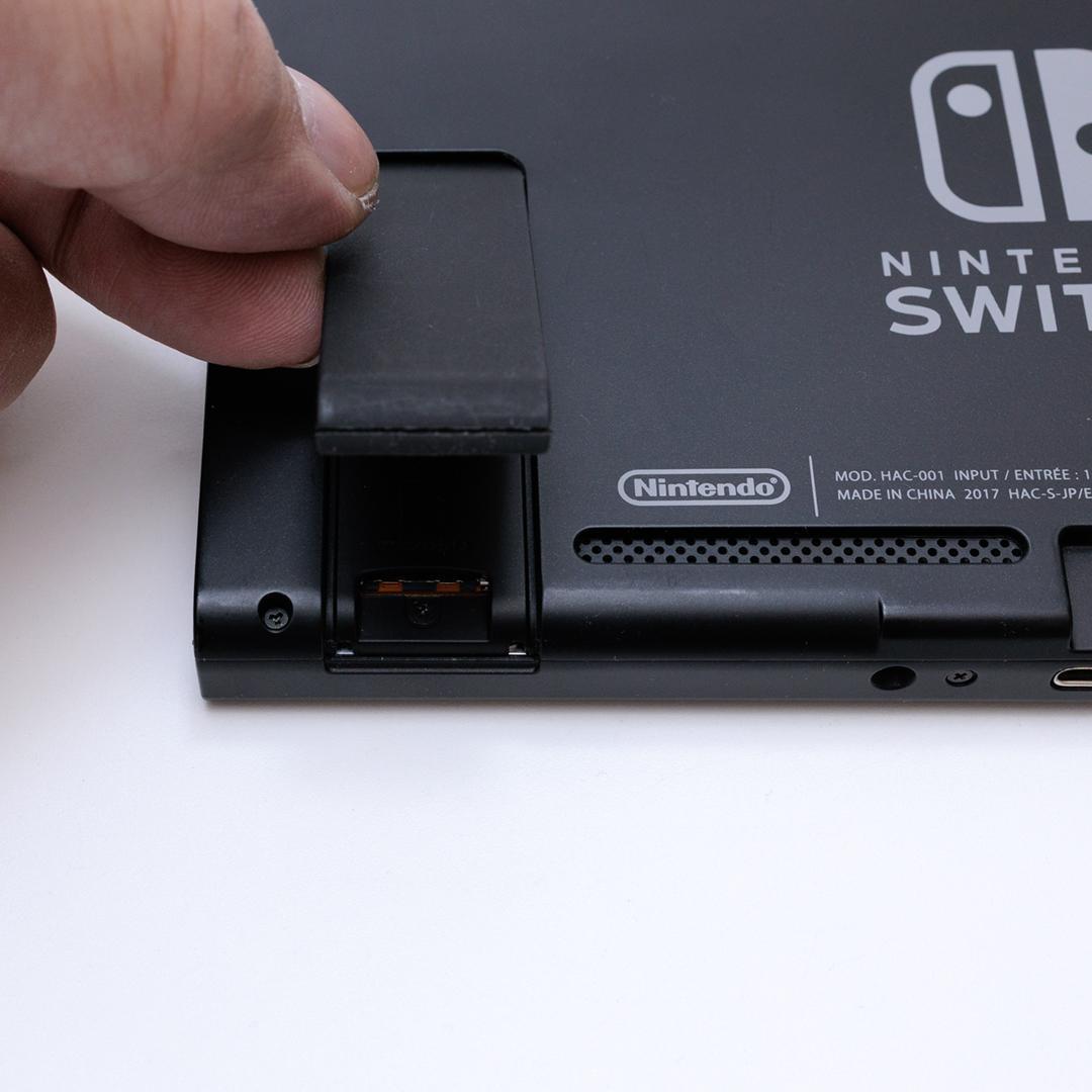 任天堂　スイッチ　NINTENDO　SWITEC　(438)