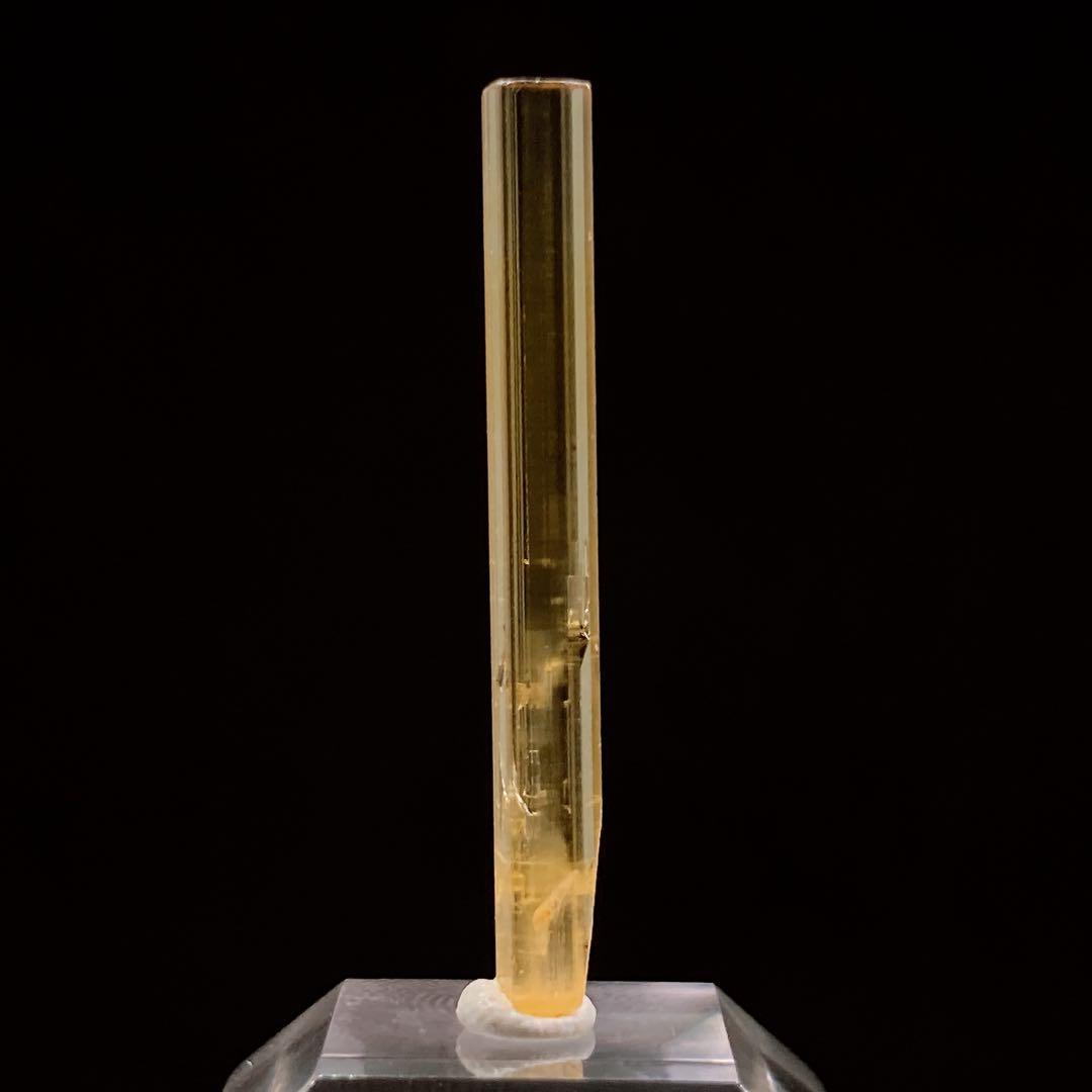 M*u様 ヘリオドール ゴールデンベリル　原石　鉱物標本　天然石　945