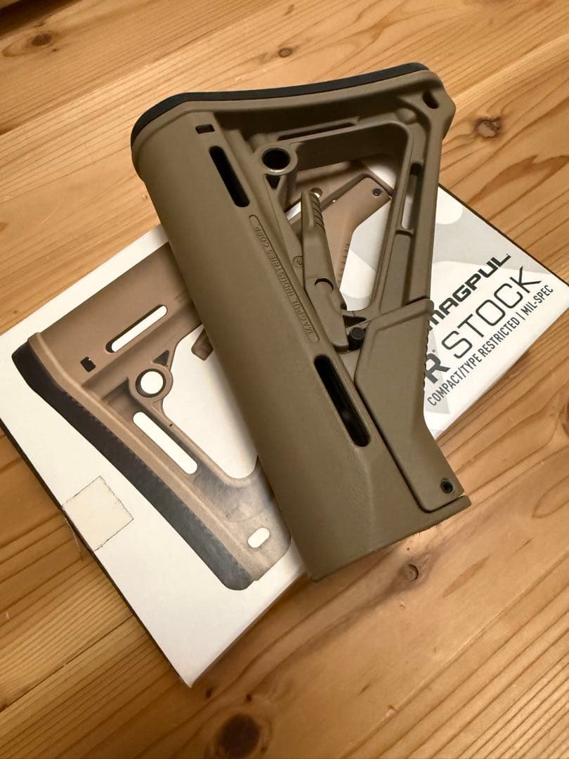 magplu CTR ストック　Mil-Spec FDE