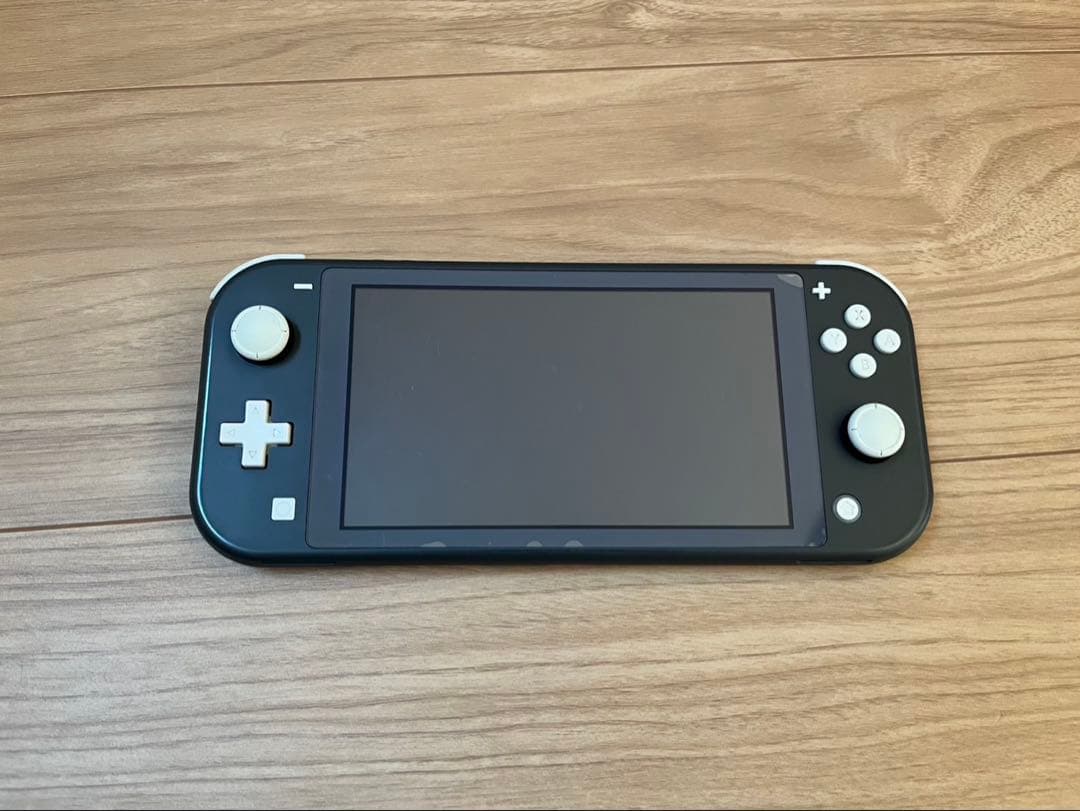 NintendoSwitchLite 本体セット ワイヤレスコントローラー2個付