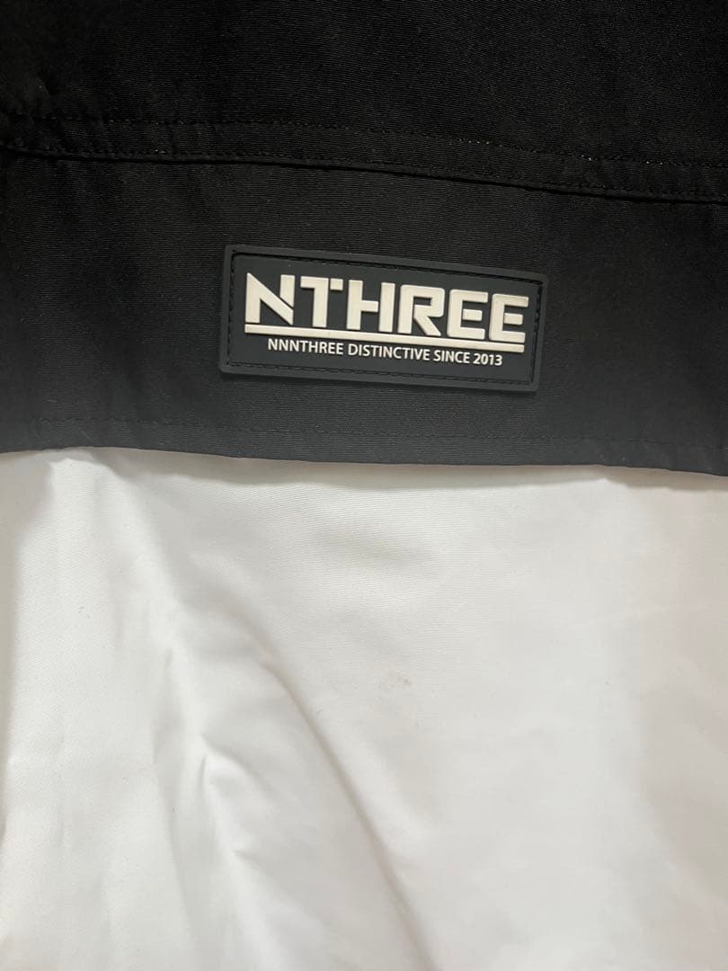 NNNTHREE スノーボードジャケット ブラック/ホワイト