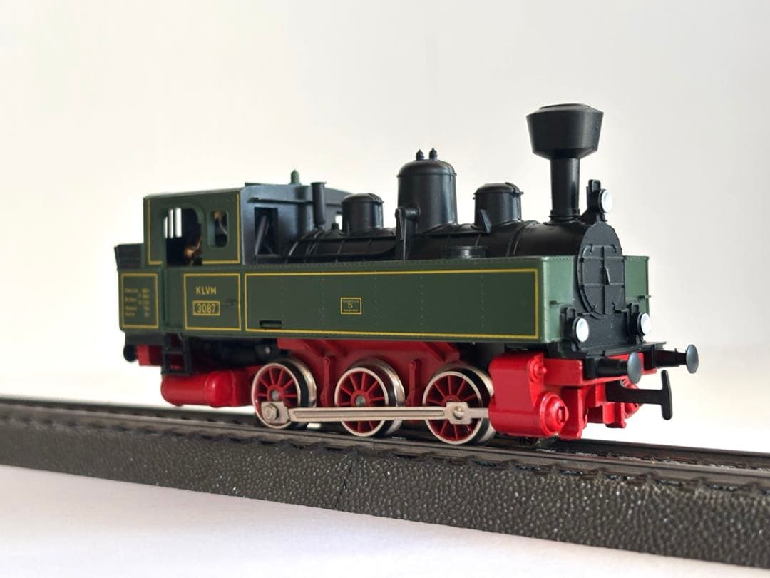 ヤマメ275chan　メルクリン　3087 蒸気機関&BR141 E41