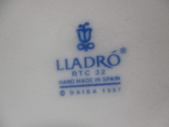 リアドロ　フィギュア　踊るドルフィン　共箱　K49-2