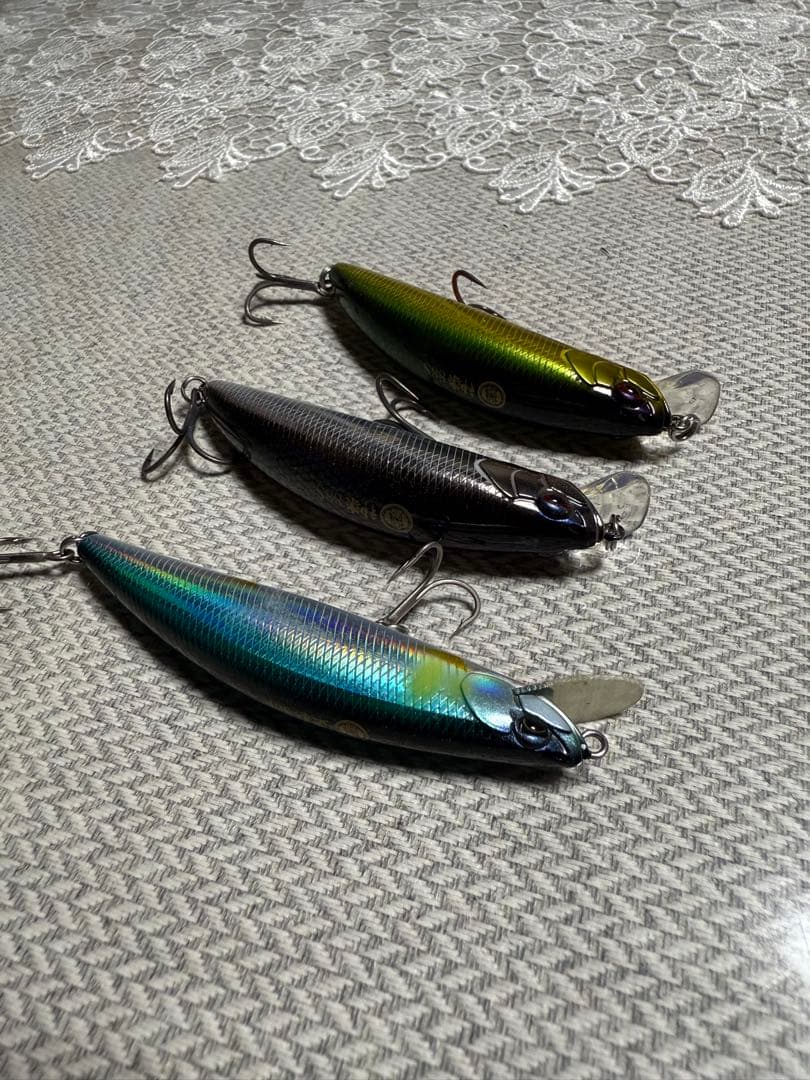 【廃盤、人気サクラマスルアー】アルボル、鬼鱒まとめ売り　新品有り