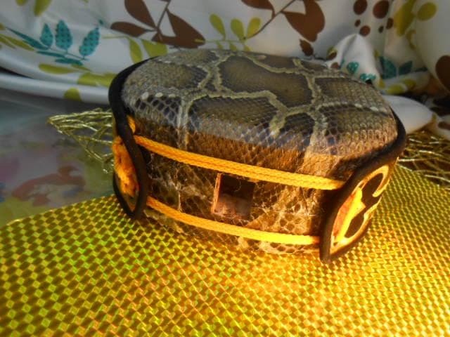 新品未使用(送料無料)19.980円　盛嶋開鐘蛇皮強化(二重張)型チーガ