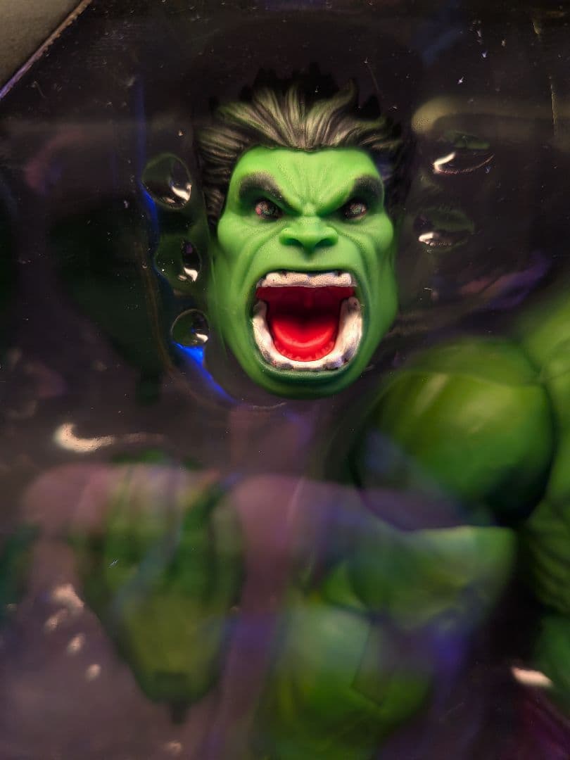 新品未開封マーベルレジェンド ハルク 22cm