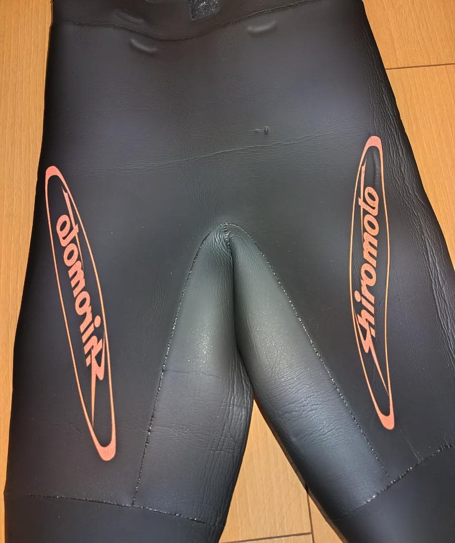 ウェットスーツ　トライアスロン