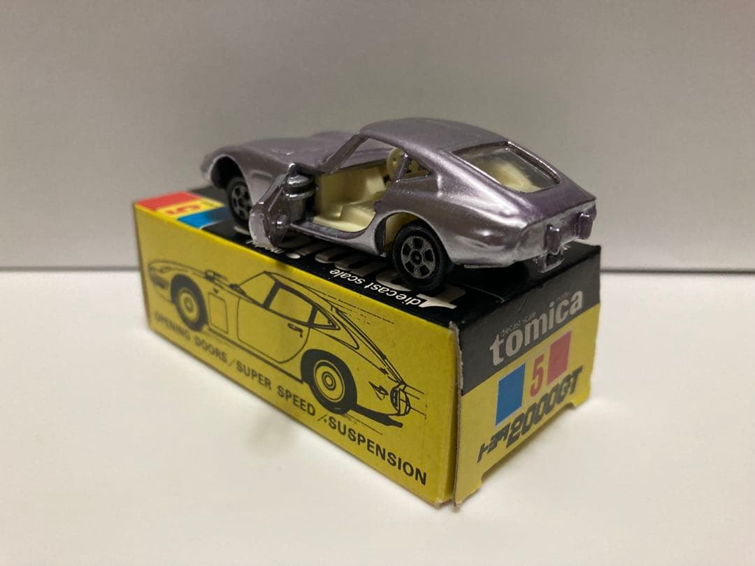 トミカ　黒箱　日本製　トヨタ　2000GT 1Aホイール