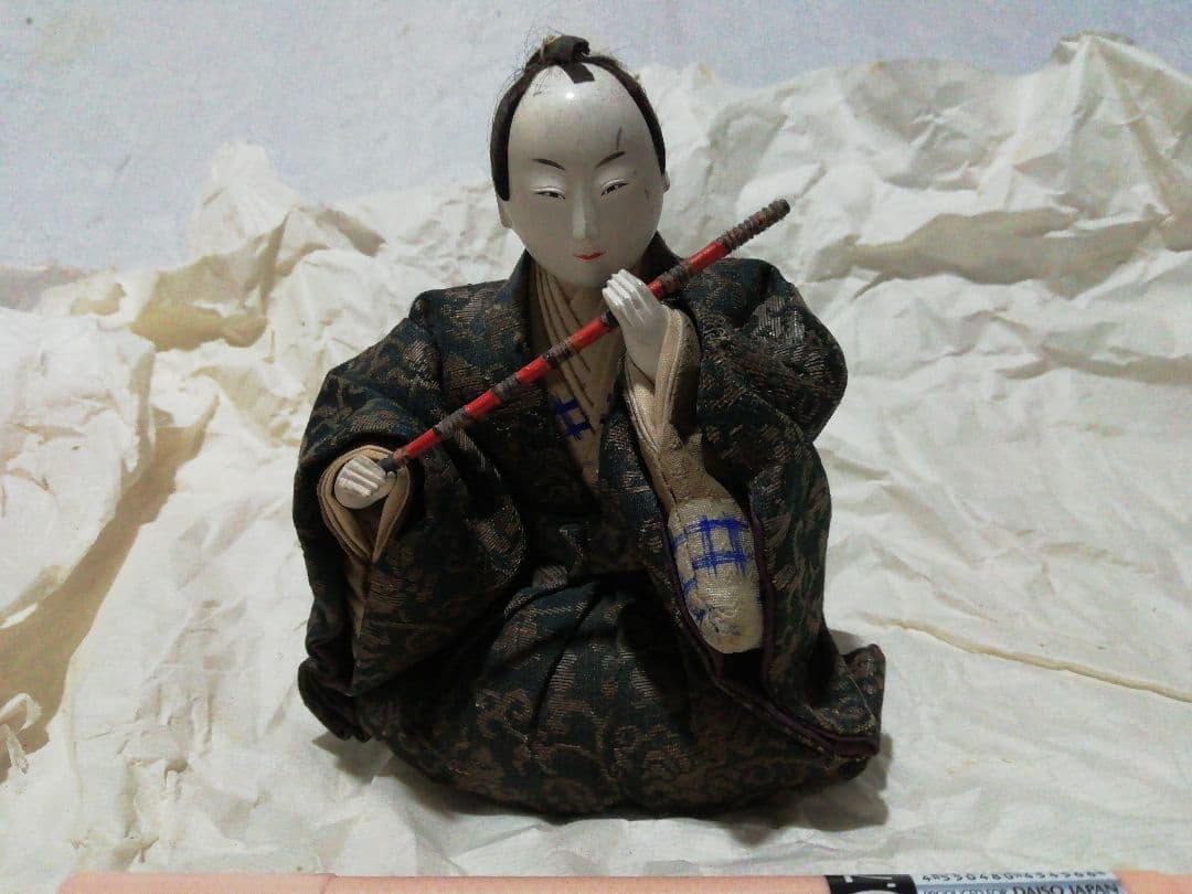 ♪享保雛　笛吹く人