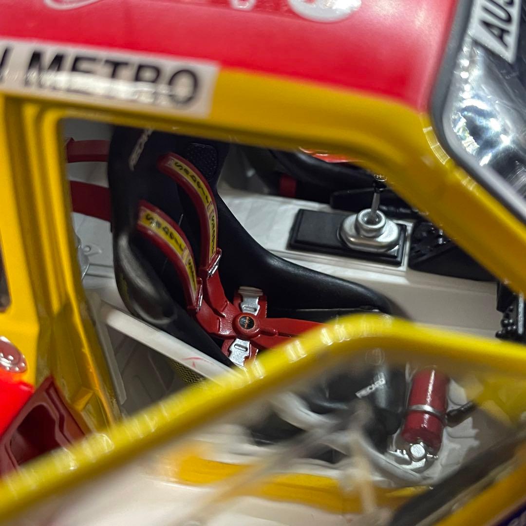 1/18 SUNSTAR MG メトロ 6R4 1986 \"33 export\"