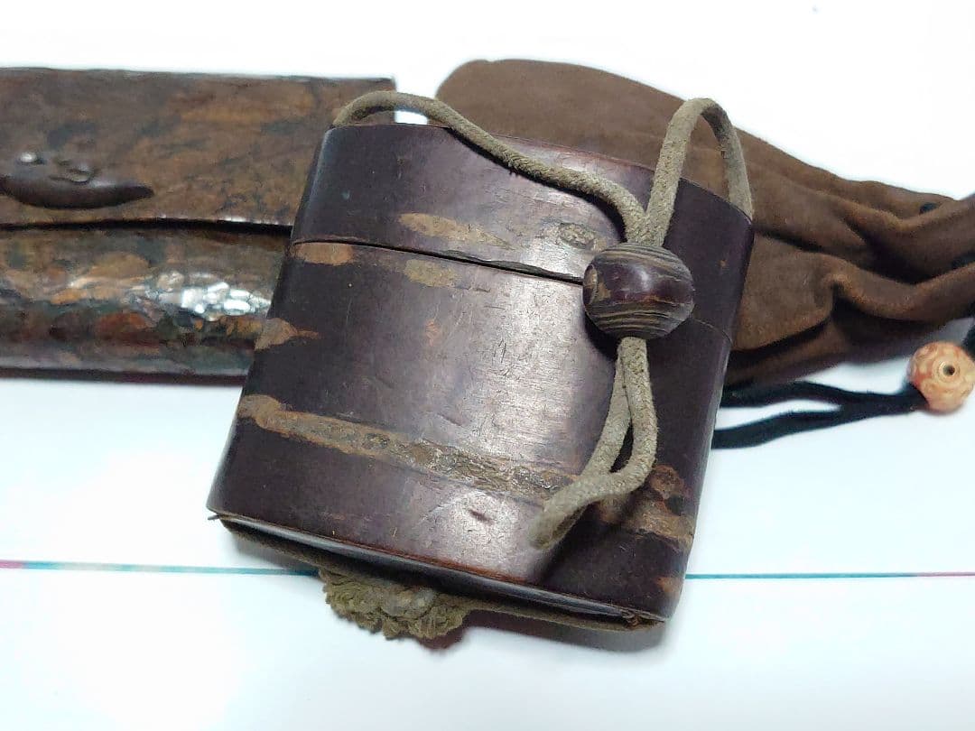 時代物 煙管 煙草入 煙管筒 金口 細工 彫刻 一式 骨董 アンティーク