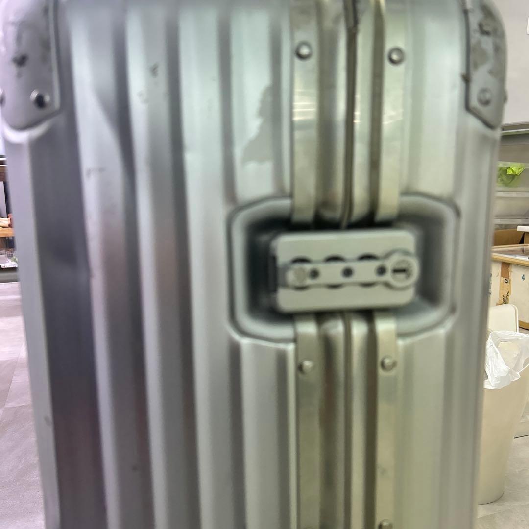 Rimowa アルミニウムキャリーケース 中型 シルバー