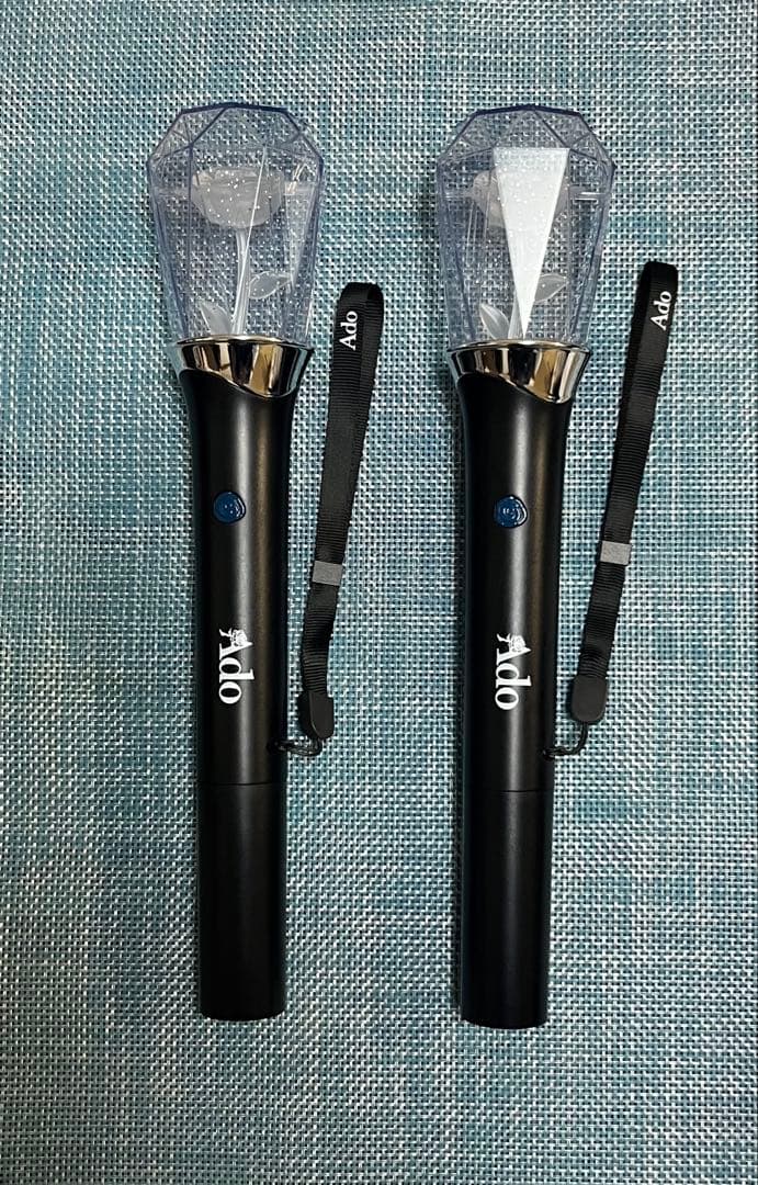 Ado 公式ペンライト 2本 & クリアファイル（非売品）2枚 2025 よだか