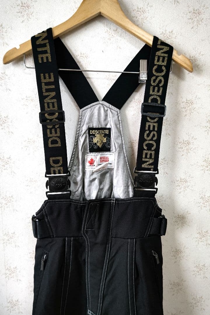 ☆DESCENTE カナダスキーチーム スキーウェア上下セット М☆
