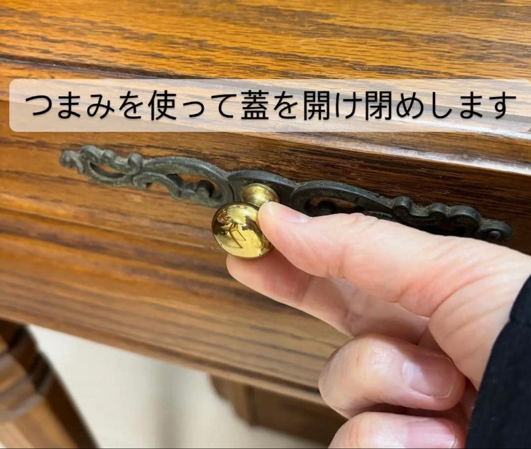 アメリカ製　アップライトピアノ　ワーリッツアー