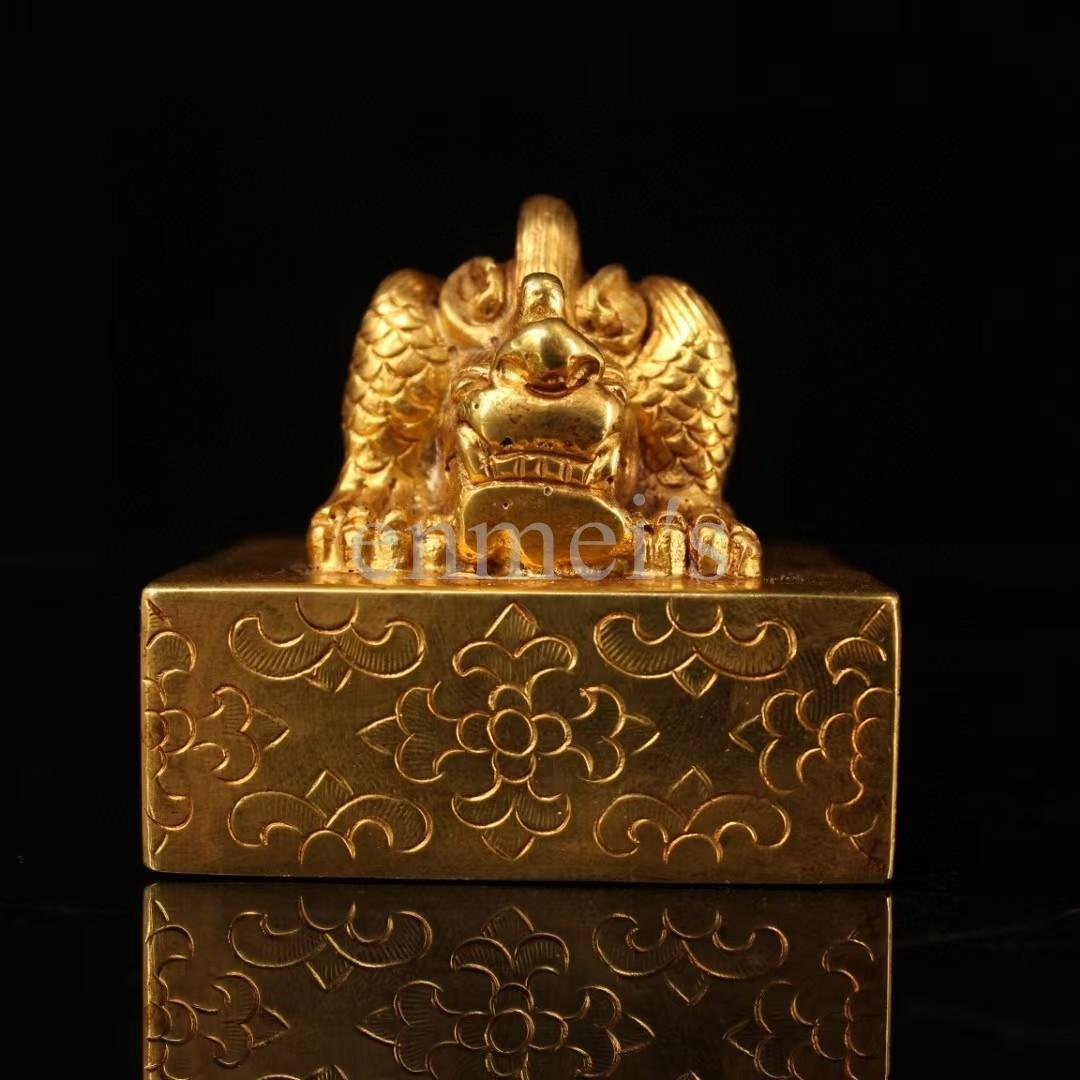 中国古美術・旧蔵鏨刻鎏金の爬龍印鑑・純銅製・高浮彫り・置物・書道具・文房具・風水