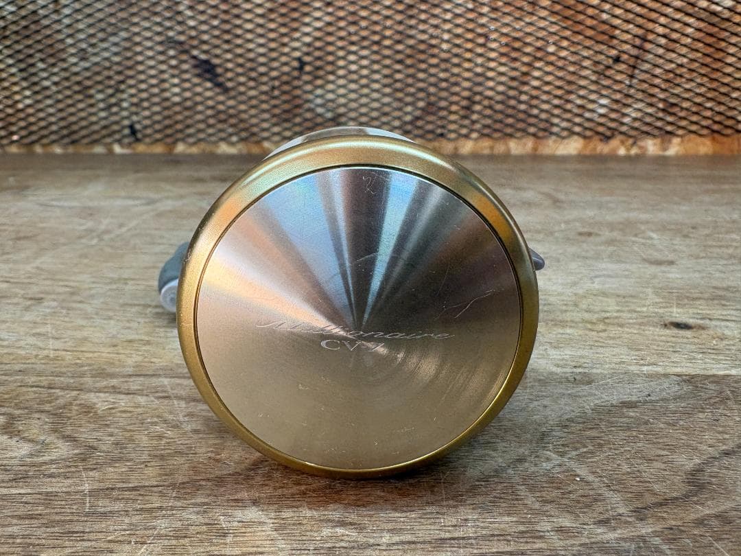 Daiwa★ミリオネア★CV-Z 205★ベイトキャスティングリール